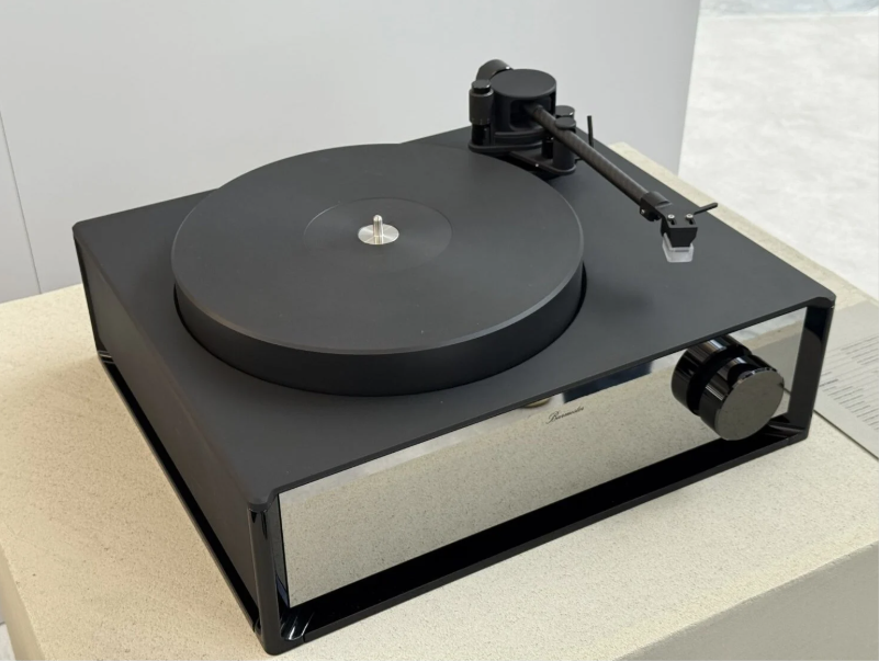 257 Reference Turntable